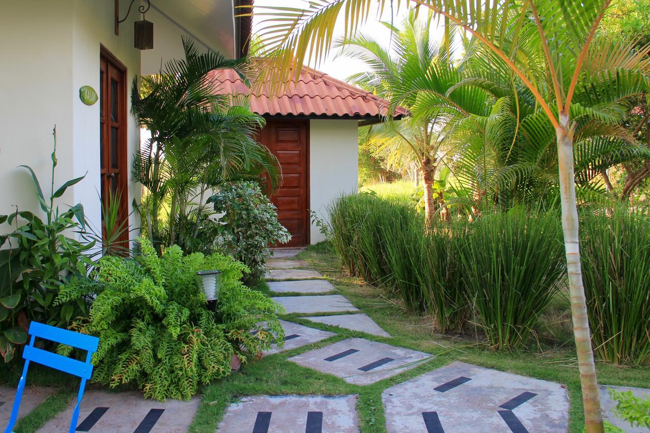 Cabanas La Casa De Pucha Pedasi Town Exterior photo